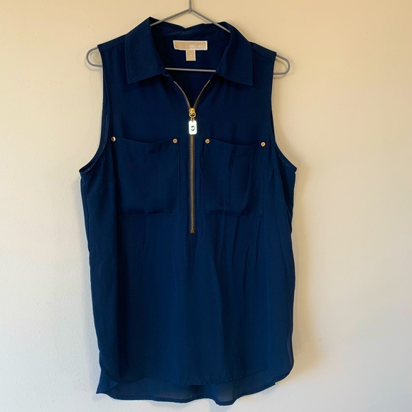 Michael Kors navy blue sleeveless 1/2 zip blouse. Size M - Picture 2 of 5